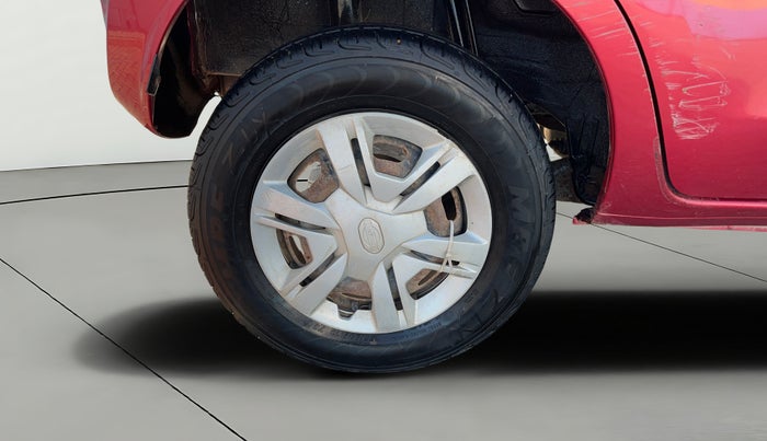 2018 Datsun Redi Go T (O), Petrol, Manual, 49,427 km, Right Rear Wheel