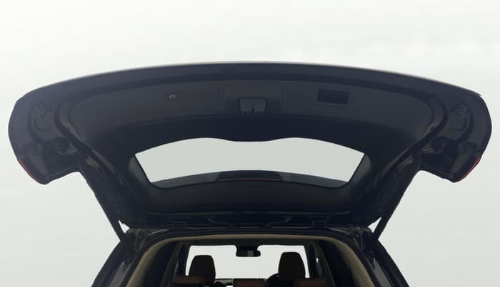 2023 MG HECTOR PLUS SAVVY PRO 1.5 TURBO CVT 7 STR, Petrol, Automatic, 62,118 km, Boot Door Open