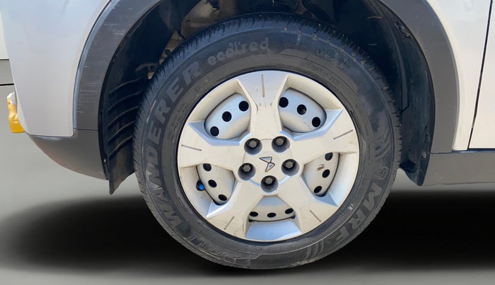 2019 Mahindra XUV300 W4 1.5 DIESEL, Diesel, Manual, 55,757 km, Left Front Wheel