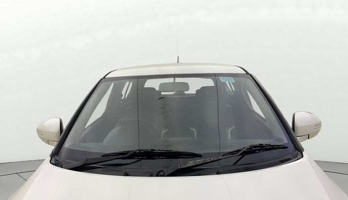 2016 Maruti Swift VXI, CNG, Manual, 85,507 km, Front Windshield