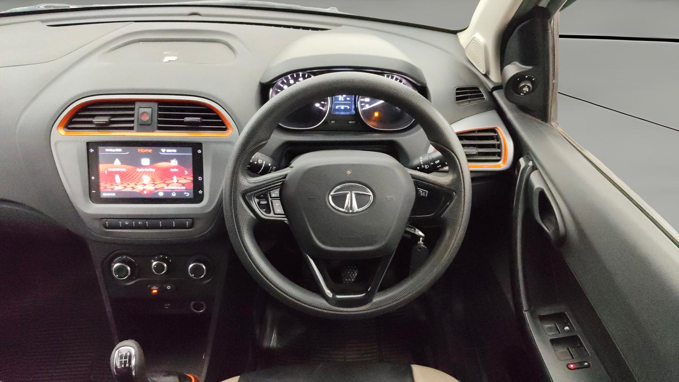 2019 Tata TIAGO NRG PETROL, Petrol, Manual, 61,243 km, Steering Wheel Close Up