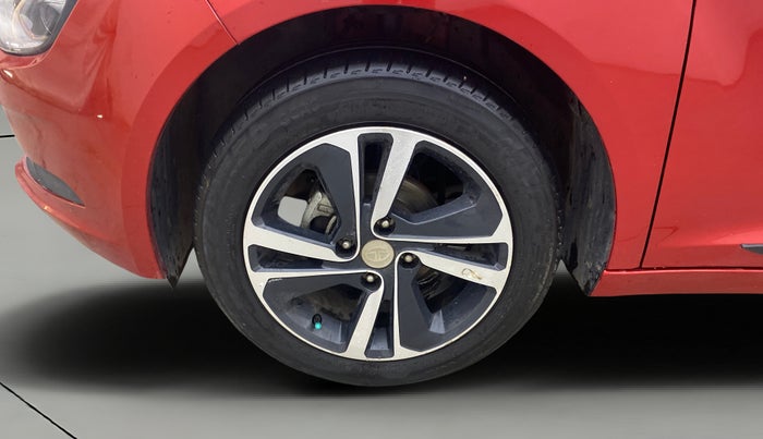 2023 Tata ALTROZ XZ PETROL, Petrol, Manual, 38,898 km, Left Front Wheel