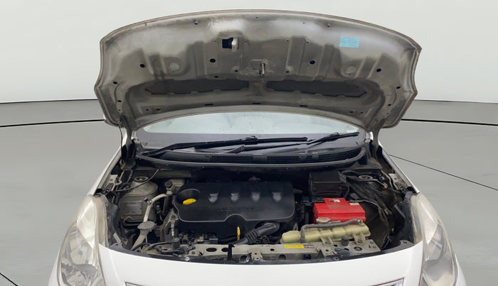 2014 Nissan Sunny XL DIESEL, Diesel, Manual, 99,432 km, Open Bonet