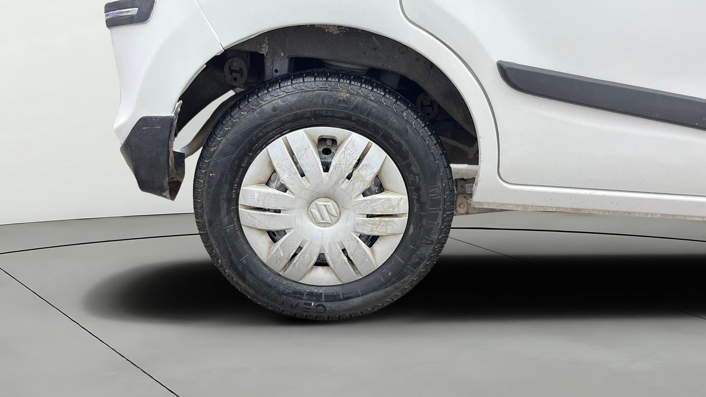 2019 Maruti Alto 800 LXI, Petrol, Manual, 20,519 km, Right Rear Wheel