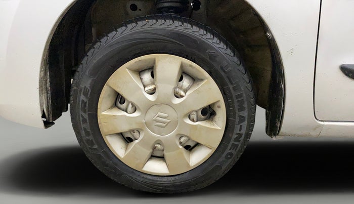 2014 Maruti Wagon R 1.0 LXI, Petrol, Manual, 60,043 km, Left Front Wheel