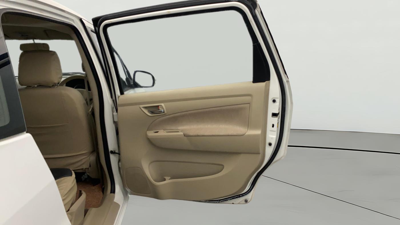 2015 Maruti Ertiga VDI ABS, Diesel, Manual, 99,532 km, RHS Rear Door