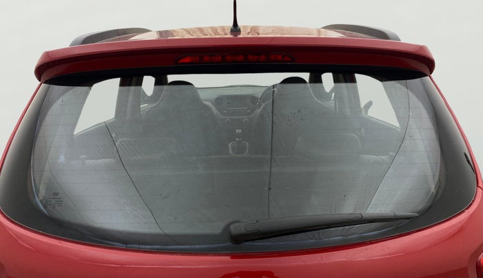 2017 Hyundai Grand i10 ASTA 1.2 KAPPA VTVT, Petrol, Manual, 1,03,772 km, Rear Windshield