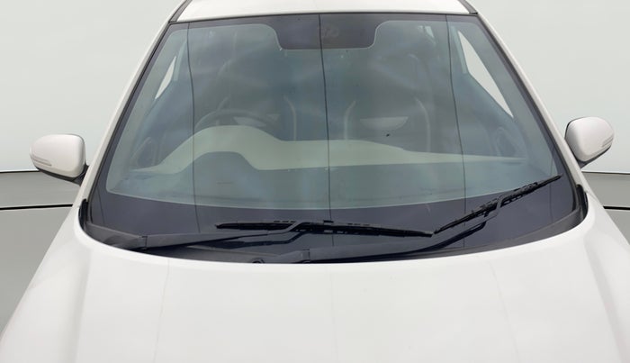 2016 Hyundai Elite i20 SPORTZ 1.2, Petrol, Manual, 48,284 km, Front Windshield