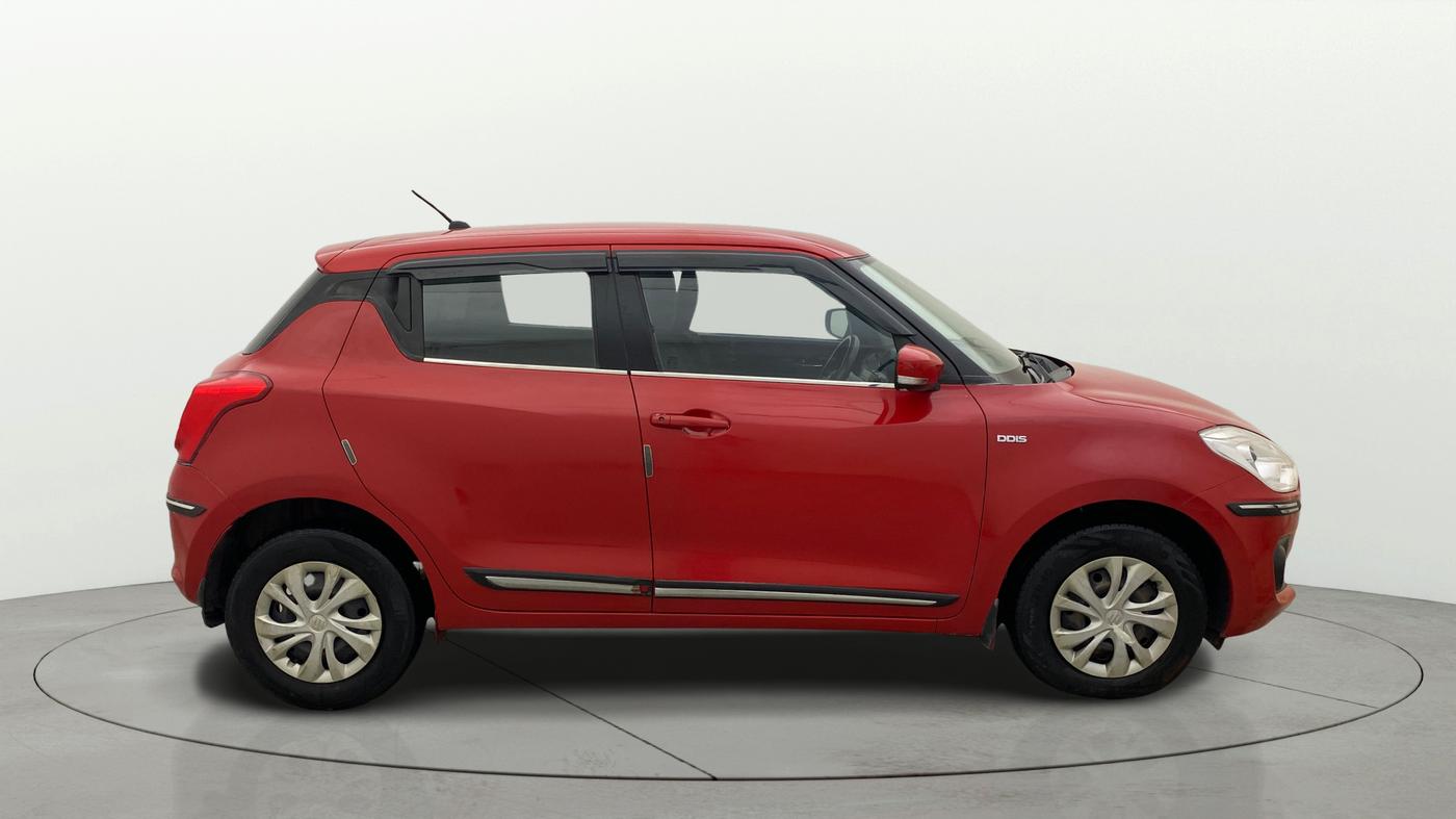 2018 Maruti Swift VDI, Diesel, Manual, 1,00,745 km, Right Side View
