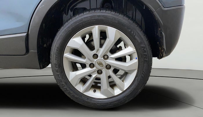 2021 Mahindra XUV300 W8 1.2 PETROL, Petrol, Manual, 52,390 km, Left Rear Wheel