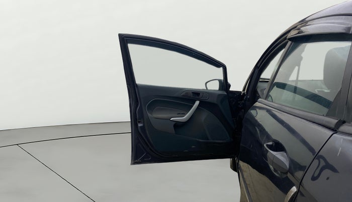 2013 Ford Fiesta STYLE DIESEL, Diesel, Manual, 98,576 km, LHS Front Door