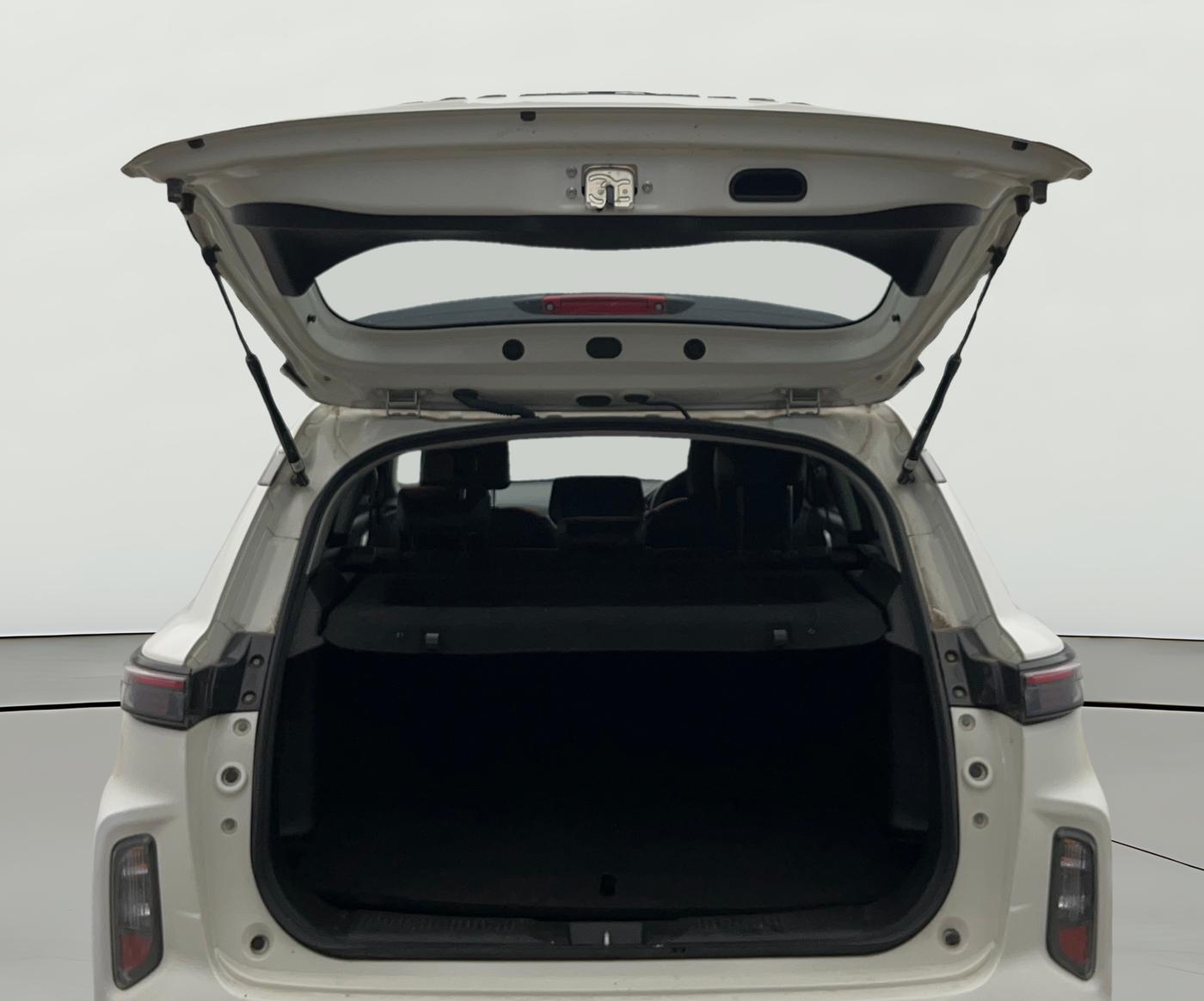2023 Maruti Grand Vitara ZETA SMART HYBRID, Petrol, Manual, 68,664 km, Boot Door Open