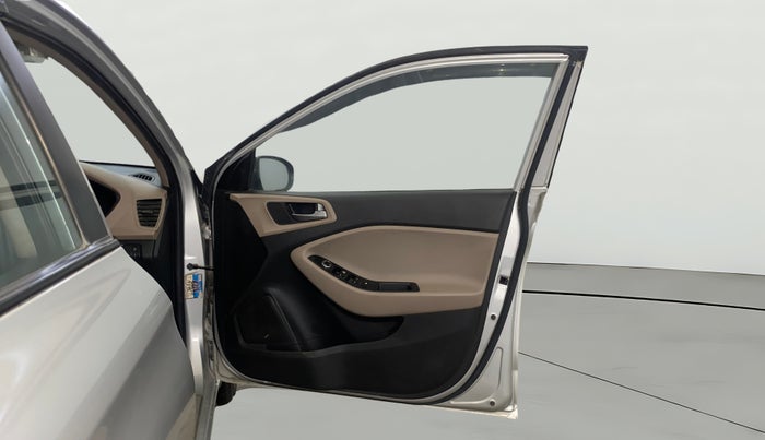 2015 Hyundai Elite i20 MAGNA 1.2, Petrol, Manual, 22,337 km, RHS Front Door