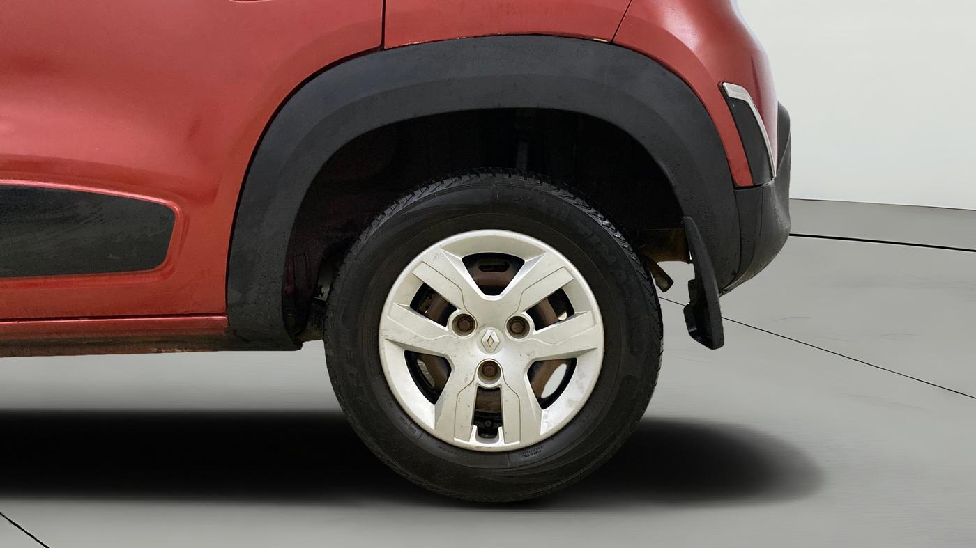 2015 Renault Kwid RXL, Petrol, Manual, 53,100 km, Left Rear Wheel