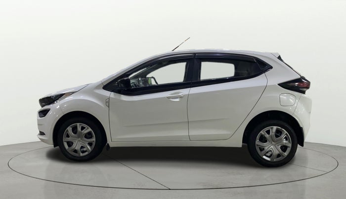 2022 Tata ALTROZ XM PLUS DIESEL, Diesel, Manual, 34,991 km, Left Side