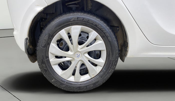 2016 Tata Tiago XT PETROL, Petrol, Manual, 18,999 km, Right Rear Wheel