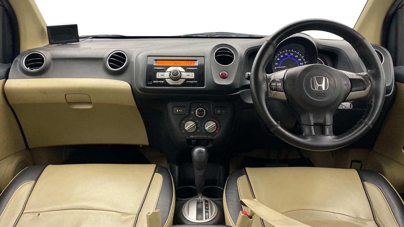 2016 Honda Brio VX AT, Petrol, Automatic, 72,722 km, Dashboard