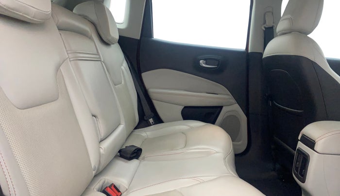 2018 Jeep Compass LIMITED (O) 2.0 DIESEL, Diesel, Manual, 1,46,205 km, Right Side Rear Door Cabin