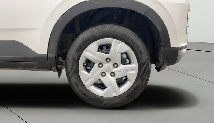 2022 Hyundai VENUE S(O) 1.2, Petrol, Manual, 24,974 km, Left Rear Wheel