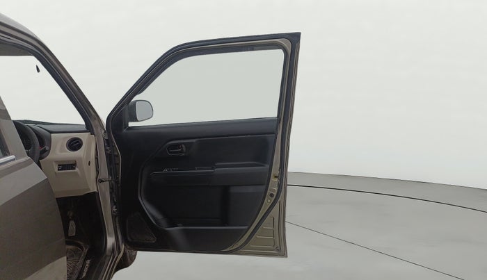 2021 Maruti New Wagon-R LXI CNG (O) 1.0, CNG, Manual, 38,897 km, RHS Front Door