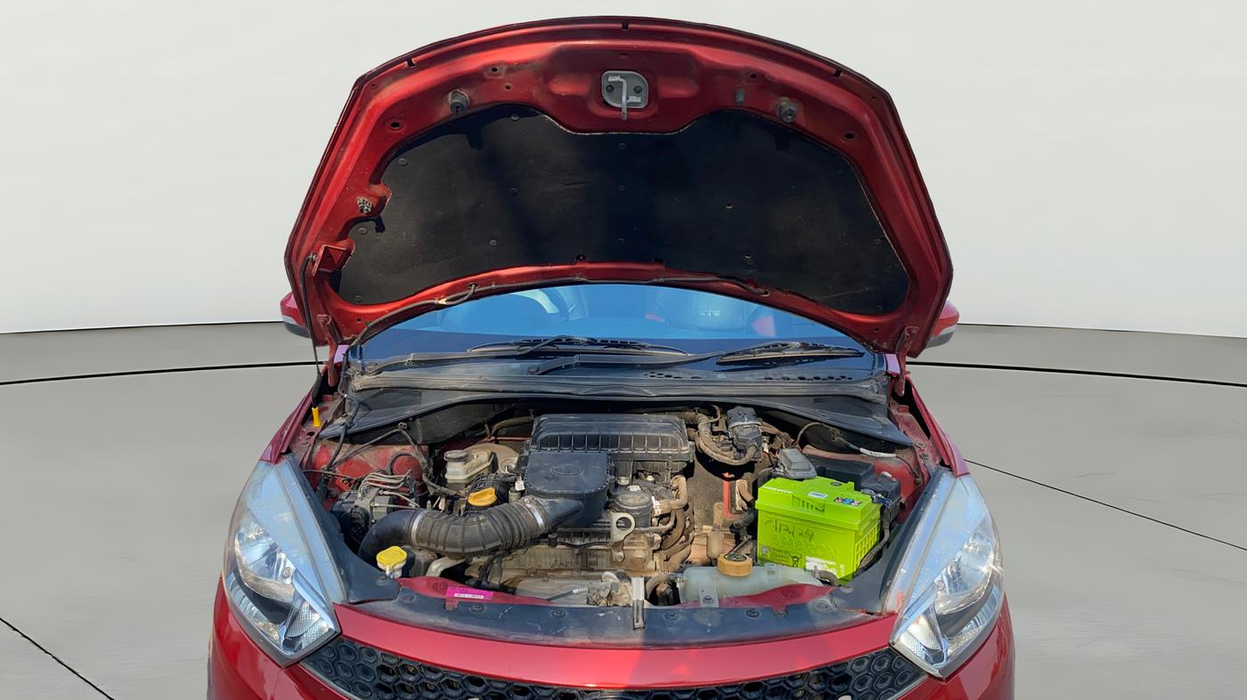 2018 Tata TIGOR XT PETROL, Petrol, Manual, 1,00,869 km, Open Bonet