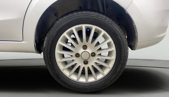 2014 Tata Zest XMS PETROL, Petrol, Manual, 76,499 km, Left Rear Wheel