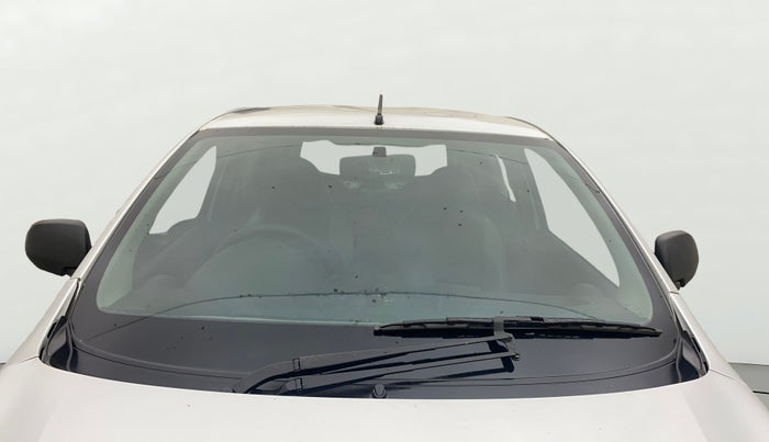 2018 Datsun Go T, Petrol, Manual, 1,20,402 km, Front Windshield