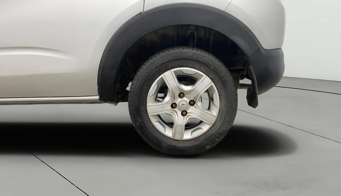 2019 Renault TRIBER RXZ, Petrol, Manual, 48,506 km, Left Rear Wheel