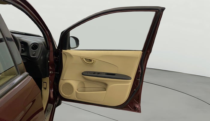 2015 Honda Amaze 1.2L I-VTEC S, Petrol, Manual, 61,393 km, RHS Front Door