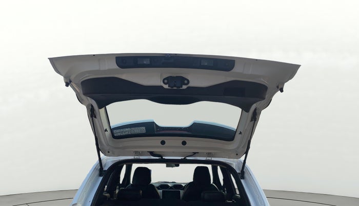 2021 Nissan MAGNITE XV MT, Petrol, Manual, 26,538 km, Boot Door Open