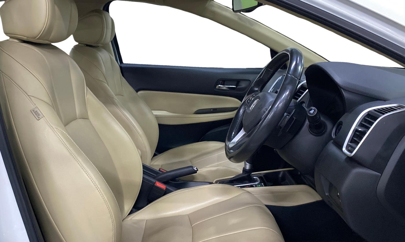 2023 Honda City 1.5L I-VTEC ZX CVT, Petrol, Automatic, 84,900 km, Right Side Front Door Cabin