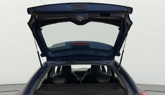 2017 Maruti Baleno DELTA CVT PETROL 1.2, Petrol, Automatic, 72,074 km, Boot Door Open