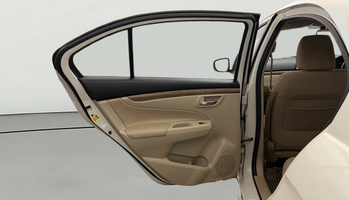 2022 Maruti Ciaz SIGMA 1.5 SHVS MT  PETROL, Petrol, Manual, 33,523 km, LHS Rear Door