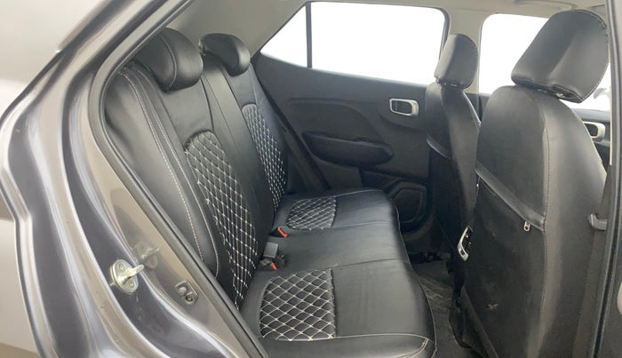 2021 Hyundai VENUE SX 1.0 TURBO IMT, Petrol, Manual, 60,081 km, Right Side Rear Door Cabin