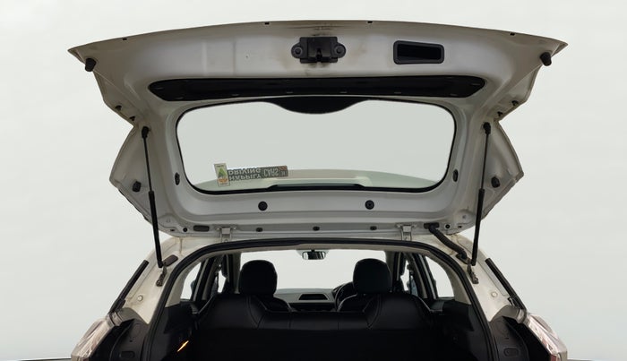 2022 Tata NEXON XM PETROL, Petrol, Manual, 1,16,522 km, Boot Door Open