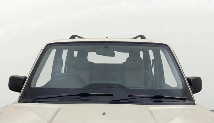 2017 Mahindra Scorpio S5, Diesel, Manual, 1,29,150 km, Front Windshield