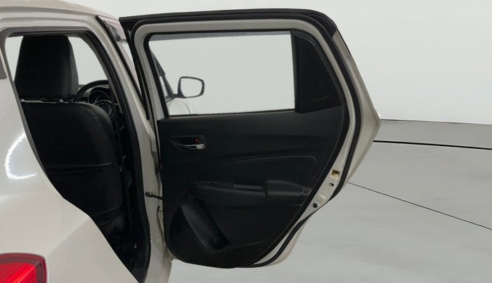 2023 Maruti Swift ZXI, Petrol, Manual, 30,782 km, RHS Rear Door