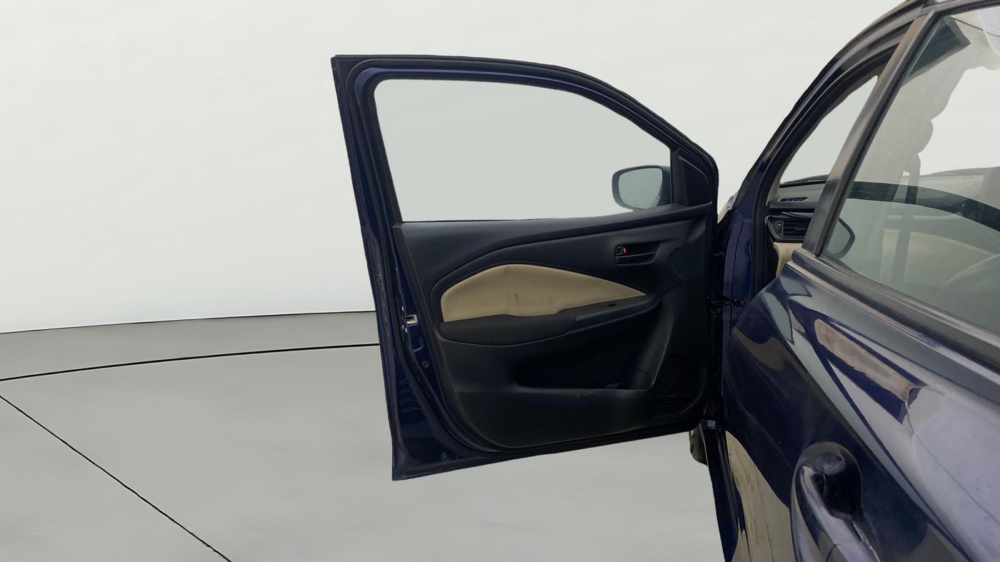 2022 Toyota Glanza S, Petrol, Manual, 15,849 km, LHS Front Door