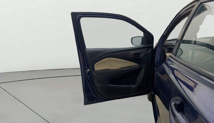 2022 Toyota Glanza S, Petrol, Manual, 15,849 km, LHS Front Door