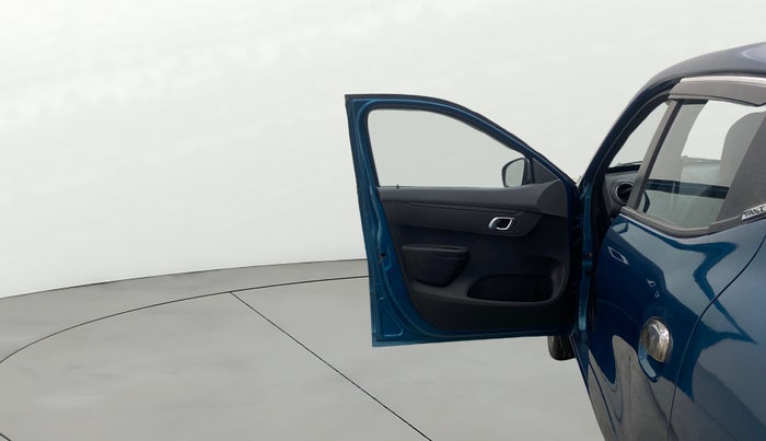 2019 Renault Kwid RXT 1.0 (O), Petrol, Manual, 39,947 km, LHS Front Door