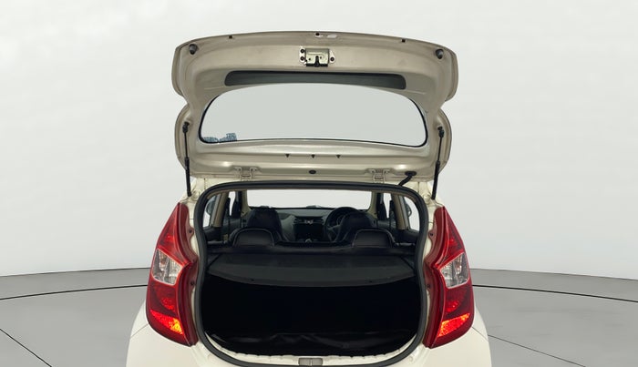 2014 Hyundai Eon MAGNA +, Petrol, Manual, 1,11,302 km, Boot Door Open