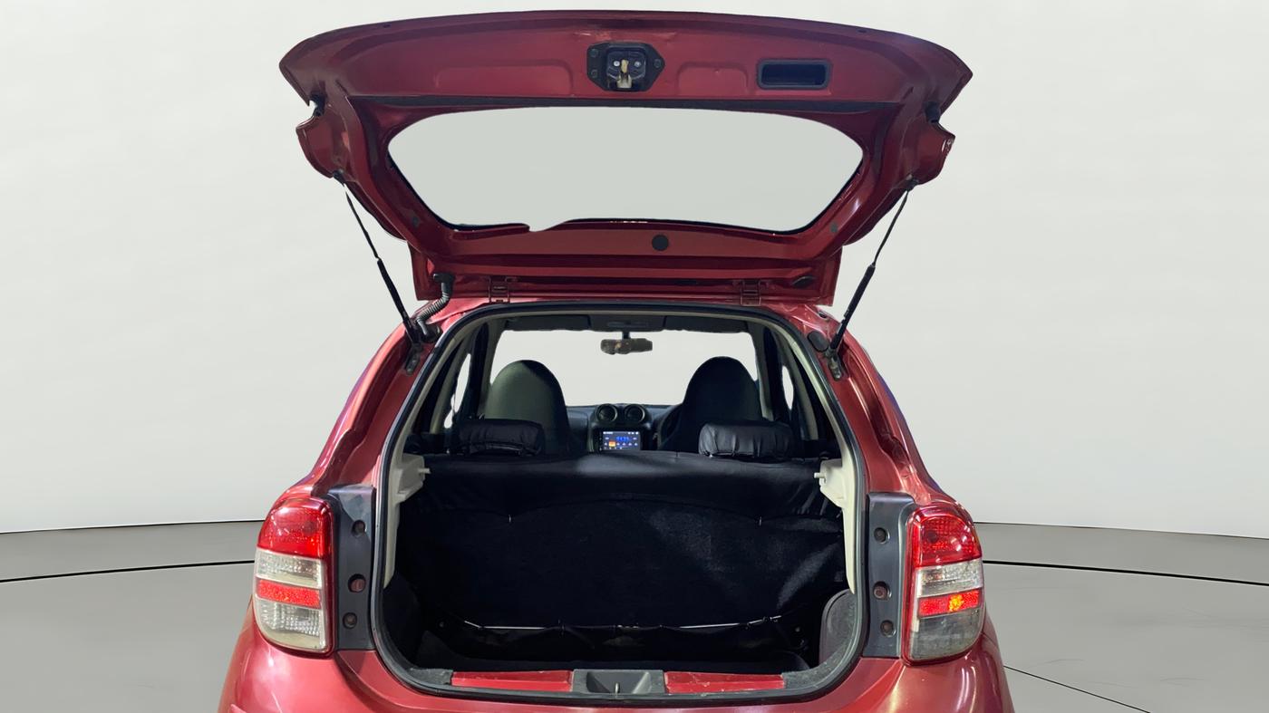 2017 Nissan Micra Active XL, Petrol, Manual, 70,200 km, Boot Door Open