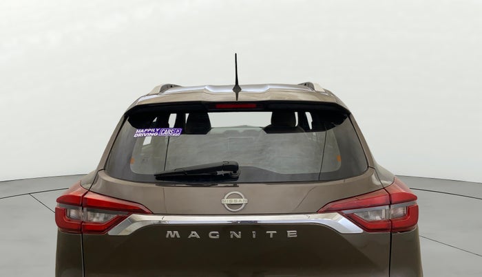 2021 Nissan MAGNITE XV TURBO CVT, Petrol, Automatic, 76,368 km, Rear Windshield