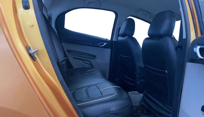 2017 Tata Tiago XZA PETROL, Petrol, Automatic, 67,674 km, Right Side Rear Door Cabin