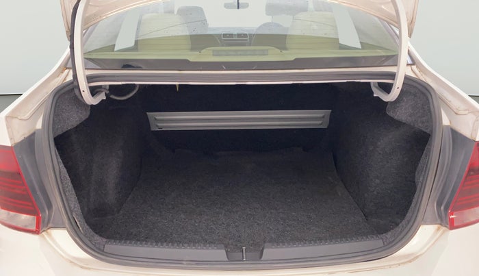 2021 Volkswagen Vento HIGHLINE PLUS 1.0L TSI AT, Petrol, Automatic, 77,947 km, Boot Open Zoomed View