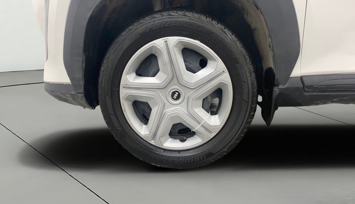 2021 Nissan MAGNITE XL TURBO, Petrol, Manual, 71,037 km, Left Front Wheel