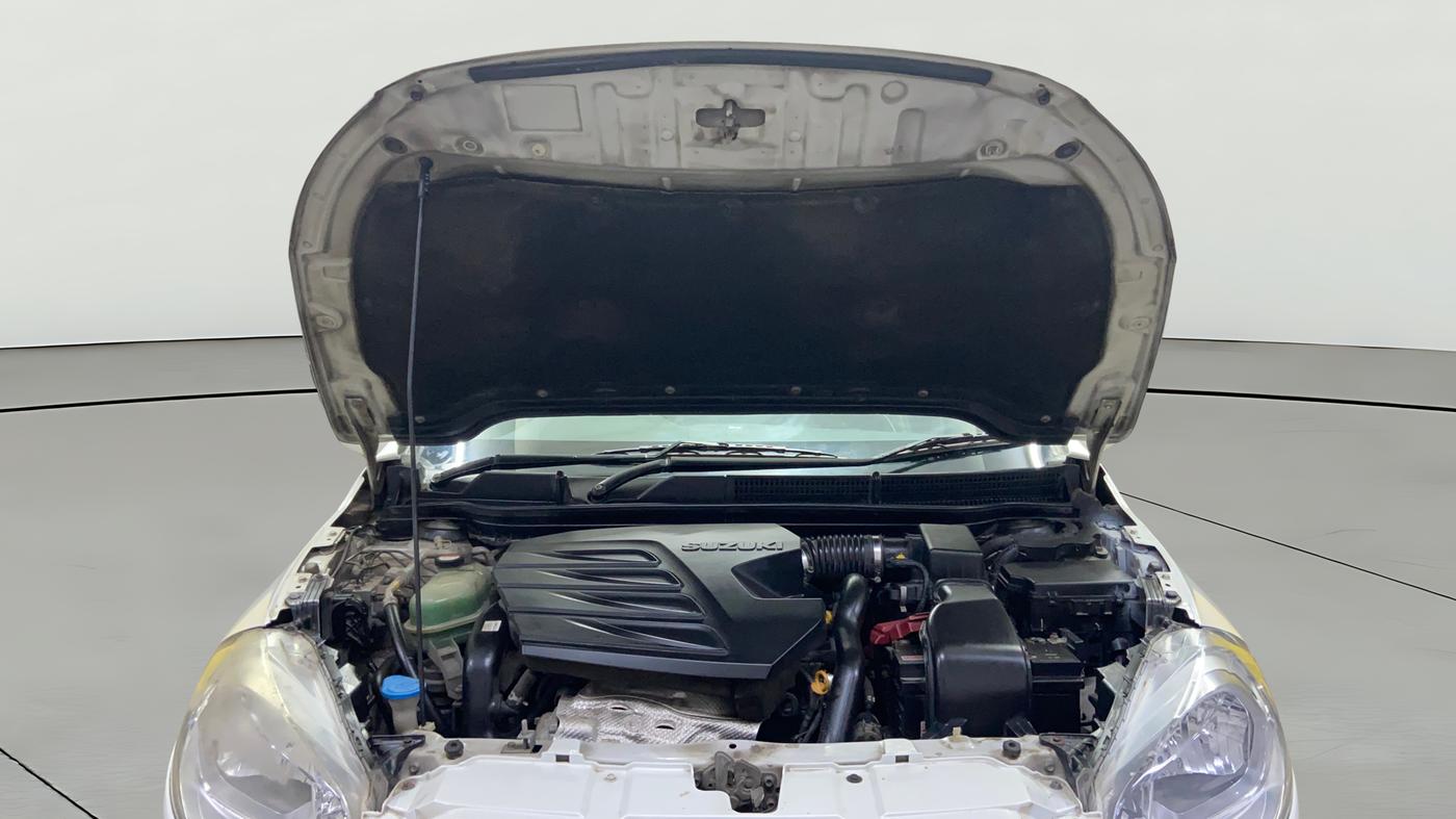 2015 Maruti S Cross ZETA 1.6, Diesel, Manual, 1,23,328 km, Open Bonet