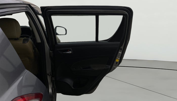 2013 Maruti Swift ZXI, Petrol, Manual, 1,30,139 km, RHS Rear Door