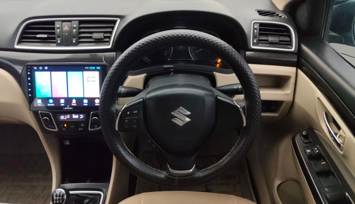 2017 Maruti Ciaz ZETA DIESEL 1.3, Diesel, Manual, 1,11,198 km, Steering Wheel Close Up
