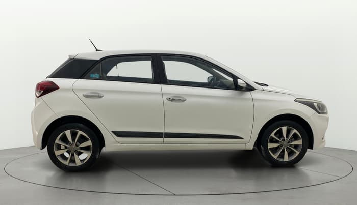 2016 Hyundai Elite i20 ASTA 1.2 (O), Petrol, Manual, 1,12,943 km, Right Side View